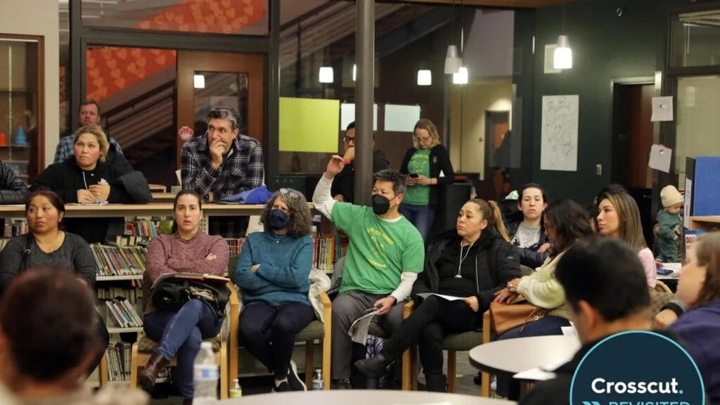 people in the library